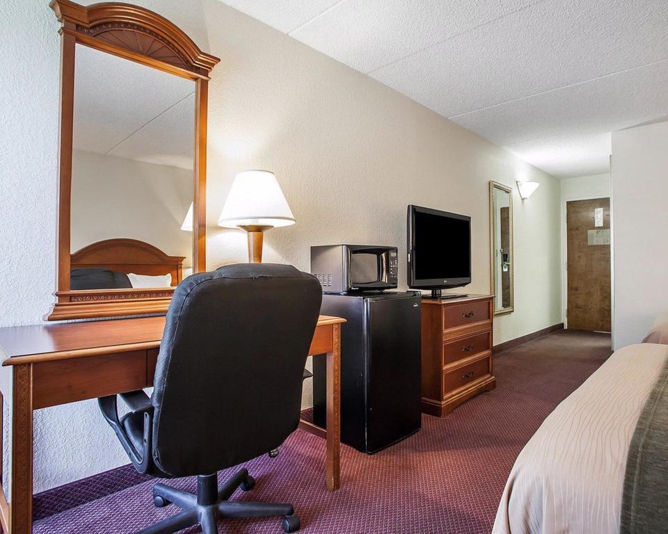 Comfort Inn Lehigh Valley West Fogelsville Exterior foto