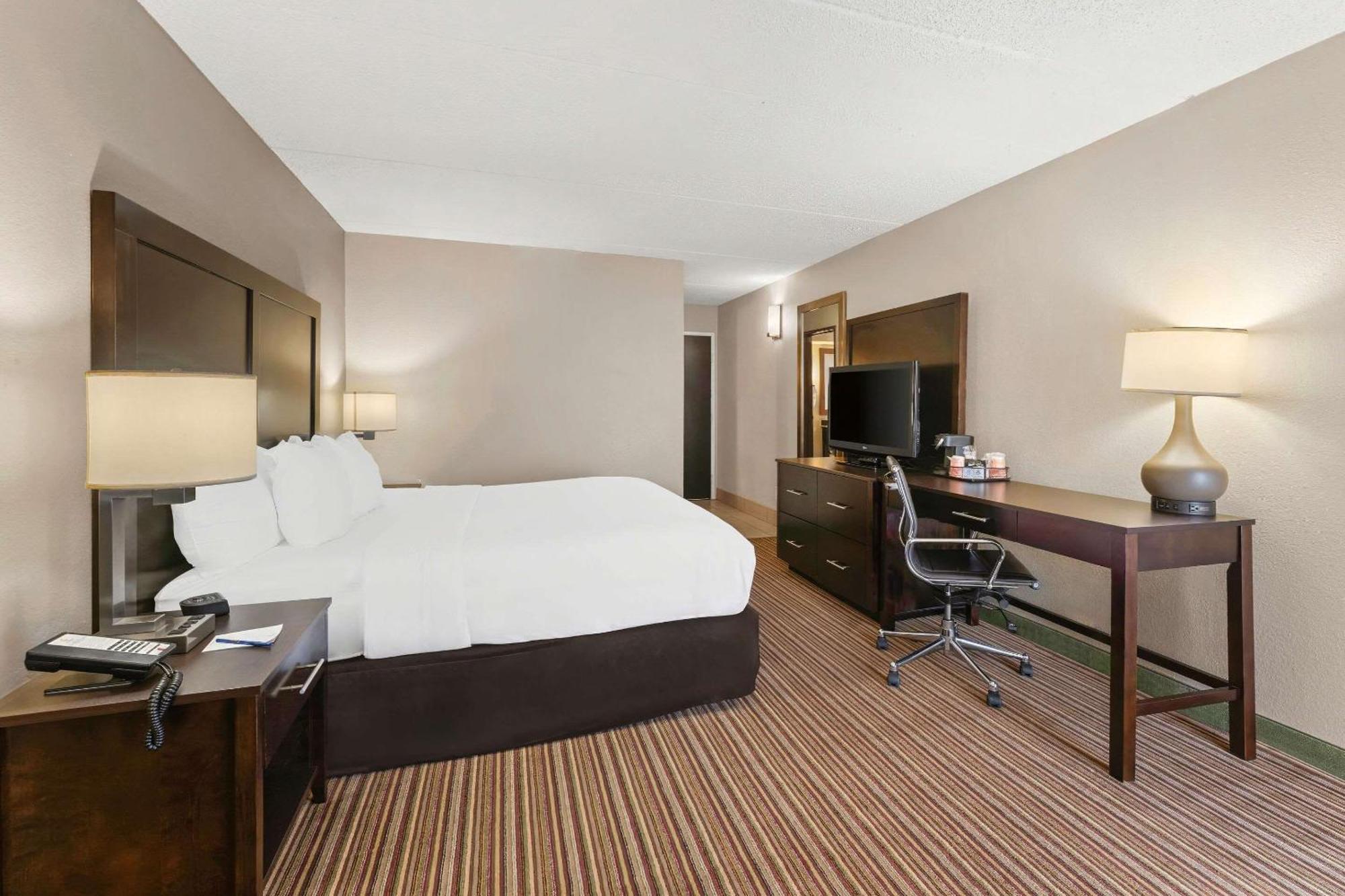 Comfort Inn Lehigh Valley West Fogelsville Exterior foto